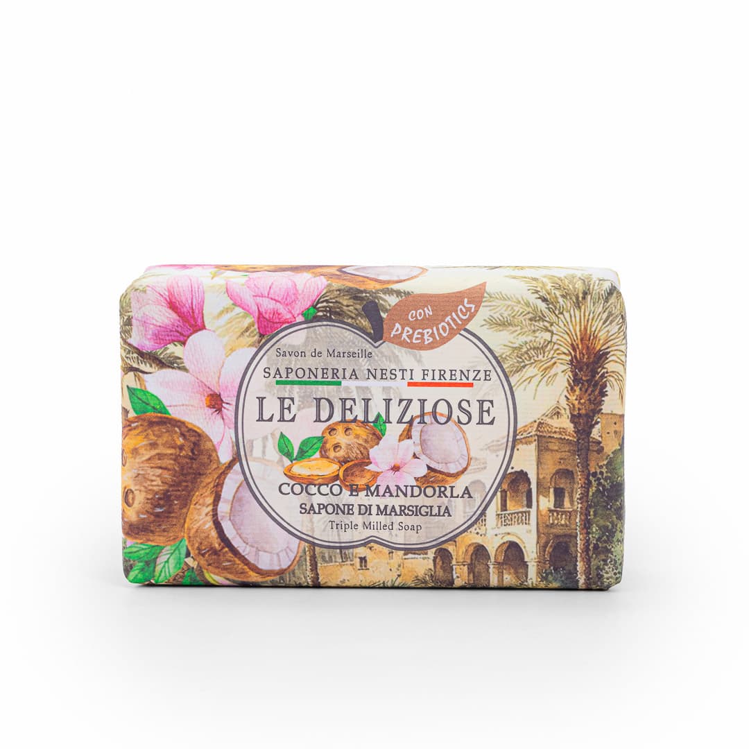 Опаковка и преден изглед на Nesti Dante Le Deliziose Cocco e Mandorla Sapone Solido - 150g | Натурален сапун с аромат на кокос и бадем и пробиотици