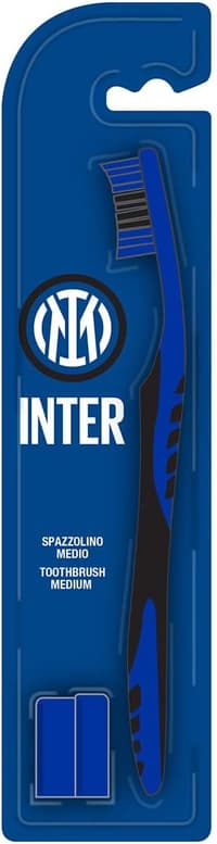 Inter четка за зъби със средни влакна и капак – предна част