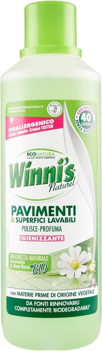 Amuchina Igienizzante Pavimenti Fresh Aloe в опаковка, показваща предната страна с основна информация.
