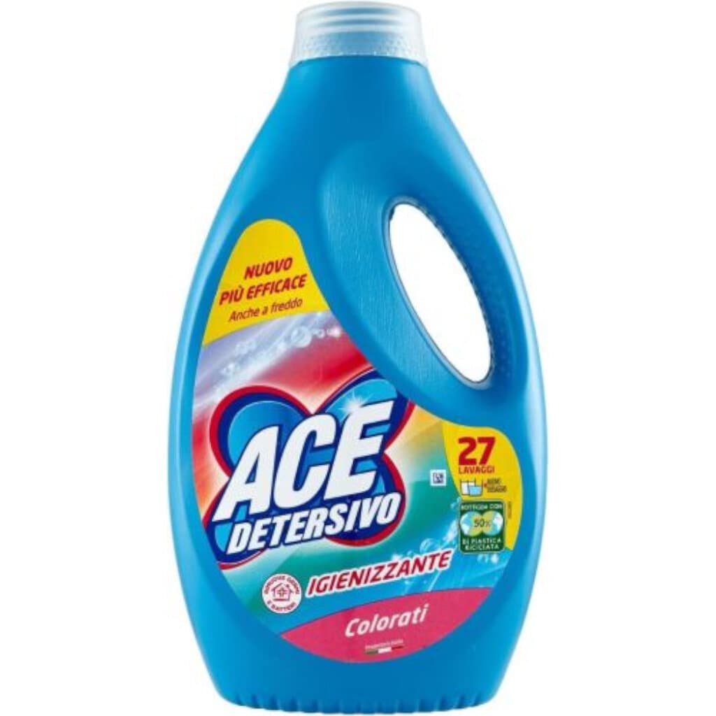 Опаковка на ACE Detersivo Igienizzante Colorati, показваща продукта и акцентираща върху защитата на цветовете.
