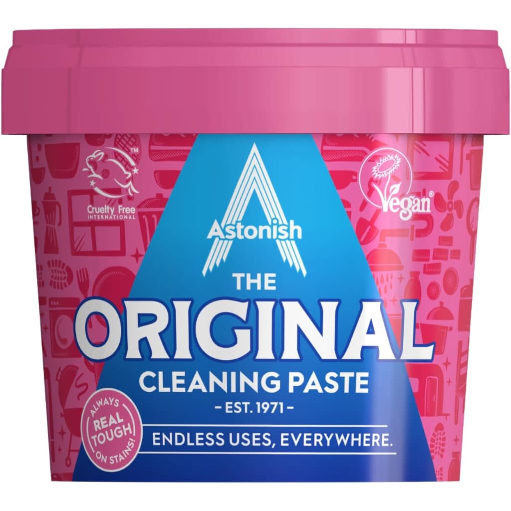 Опаковка на Astonish The Original Cleaning Paste (500g) с изображение на продукта и подчертаване на многофункционалността.