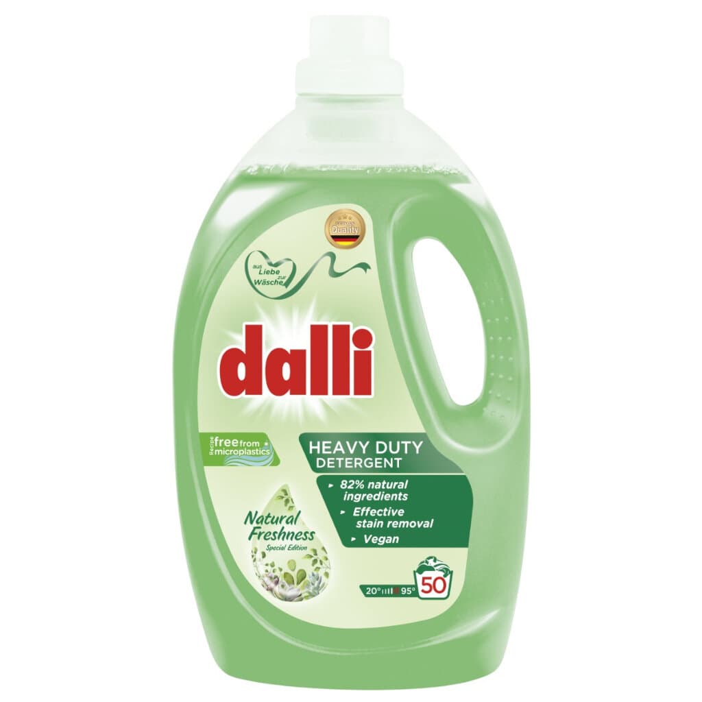 Опаковка на Dalli Natural Freshness Heavy Duty Detergent Liquid.