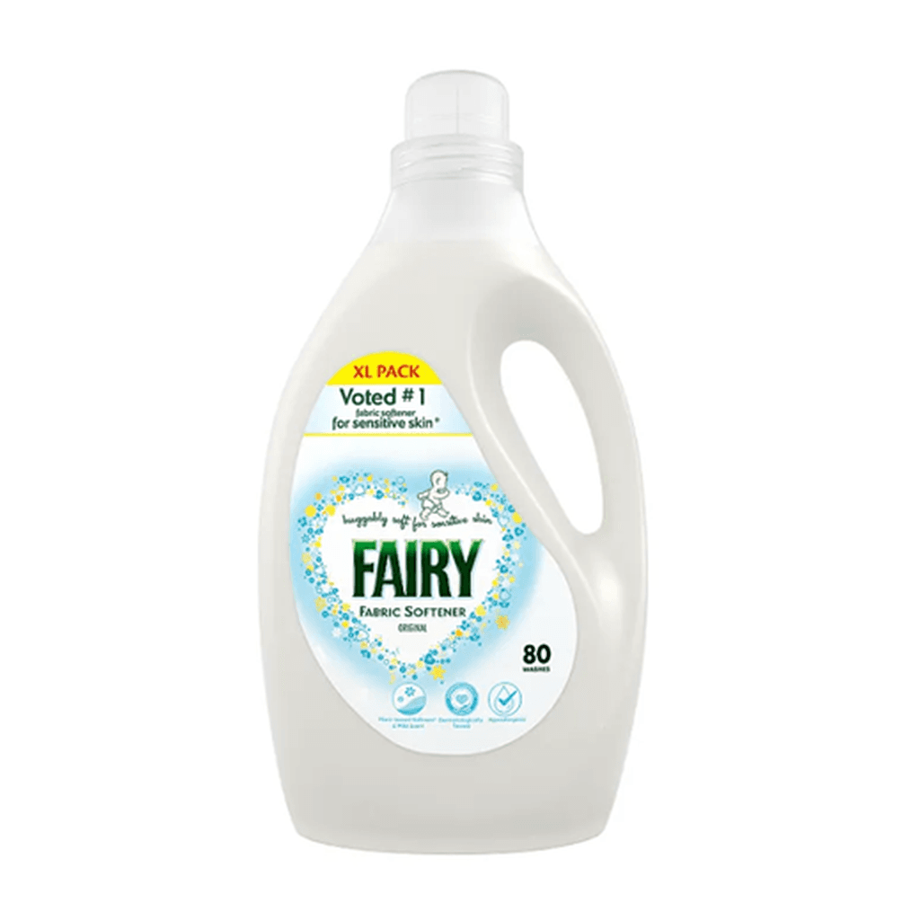 Fairy Fabric Conditioner 2.64L – опаковка на хипоалергенен омекотител за 80 пранета