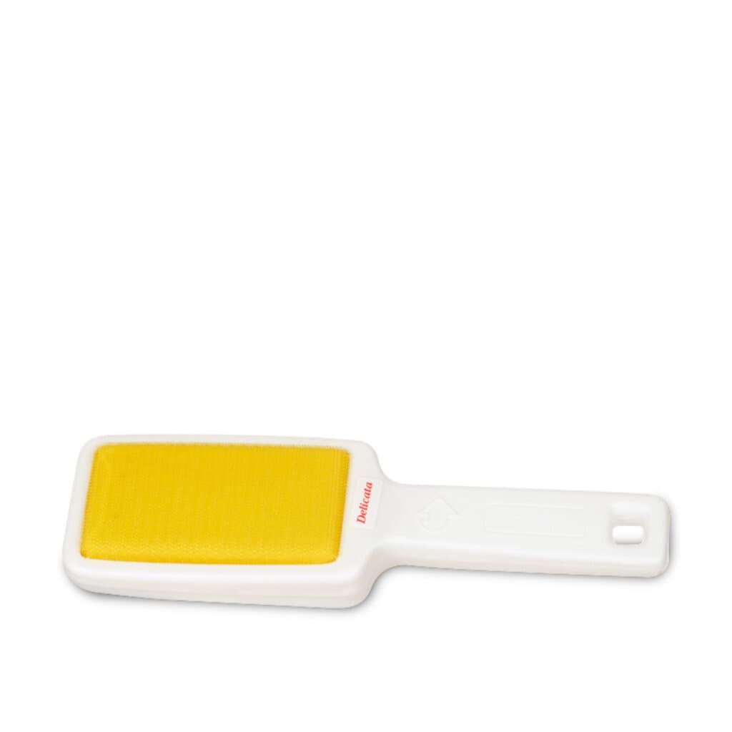 Double Action Knot Remover Velvet Brush в опаковка, четка за премахване на възли и грижа за велур и кадифе.