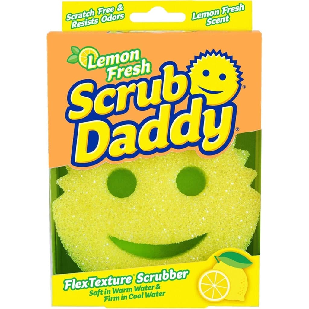 Scrub Daddy Fresh Lemon Sponge с усмихната форма и жълт цвят.
